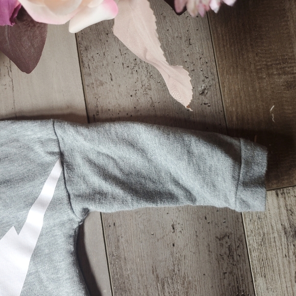 Nike Baby Boy Size 6/9M Gray and White Zip Up Hooded Coverall Sweatsuit Romper - Picture 11 of 16